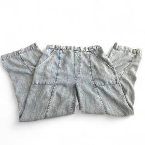 Jane and Delancey Light weight Lyocell Chambray Jeans Size small